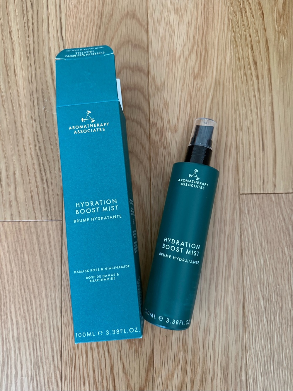 NEW!! Aromatherapy Associates: Hydration Boost Mist 100mL - in box